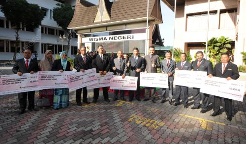 NS06_09012017_PERHIMPUNAN