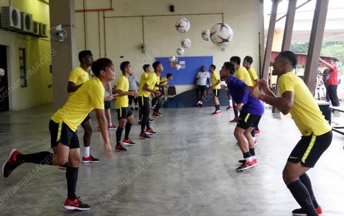 NS06_09122018_LATIHAN_HARIMAU