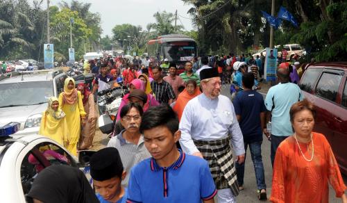 NS06_10082013_RUMAH_TERBUKA