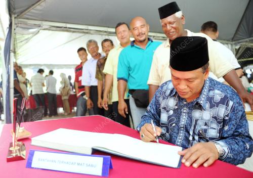 BUKU BANTAHAN