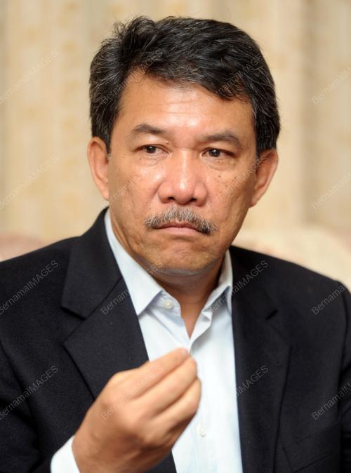 NS06_10112014_MB_BOLASEPAK