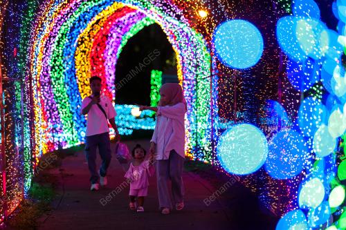 LUNA LIGHTS WONDERLAND
