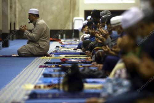 SOLAT ISYAK TERAKHIR DI BULAN RAMADAN 2021