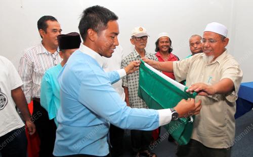 NS06_12062015_KELUAR_PAS