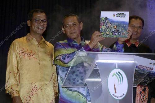 DATUK SERI AMINUDDIN HARUN