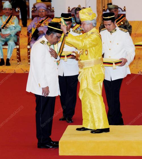 NS06_14012013_TUANKU_MUHRIZ