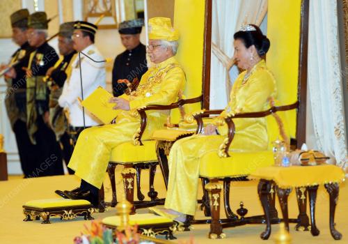 NS06_14012015_TUANKU_MUHRIZ