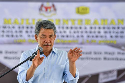 DATUK SERI MOHAMAD HASAN
