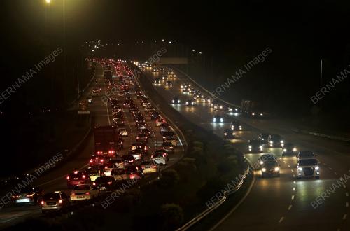 ALIRAN TRAFIK LEBUHRAYA UTARA-SELATAN