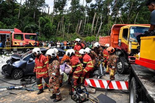 KEMALANGAN JALAN RAYA