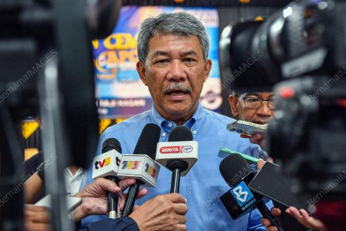 DATUK SERI MOHAMAD HASAN