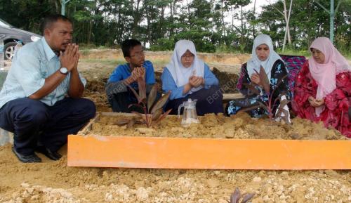 SITI AMYNUR AIN PUTERI