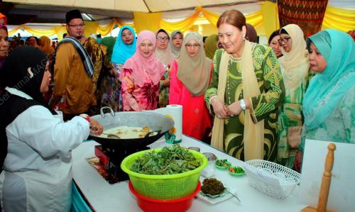 NS06_21012017_TUANKU_AISHAH