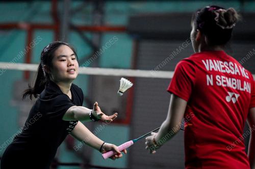 UNG YI XIN