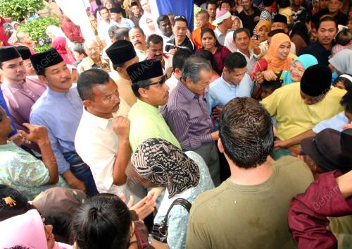 RUMAH TERBUKA