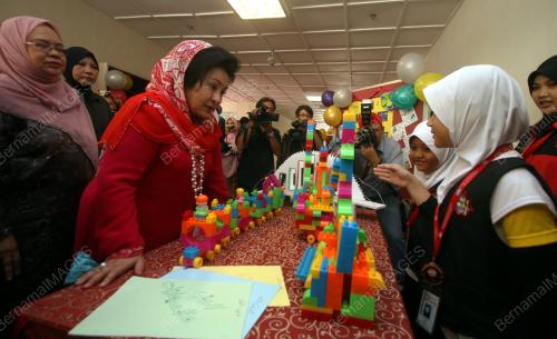 ROSMAH MANSOR