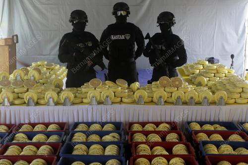 RAMPASAN PIL CAPTAGON BERNILAI RM5.2 BILION