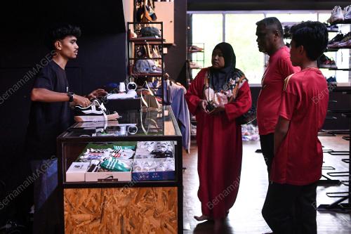 KASUT BUNDLE AIDILFITRI