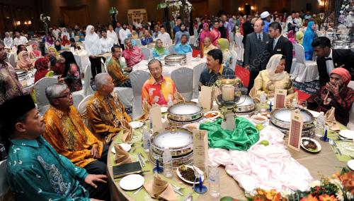 MAKAM MALAM PERKIM