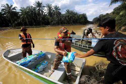 MAKANAN_BANJIR