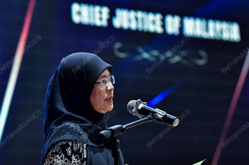 TUN TENGKU MAIMUN TUAN MAT