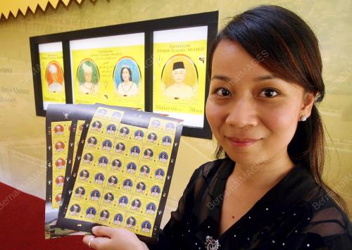 TUANKU MUHRIZ IBNI ALMARHUM TUANKU MUNAIWR