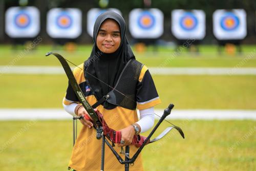 ARIANA NUR DANIA MOHAMAD ZAIRI