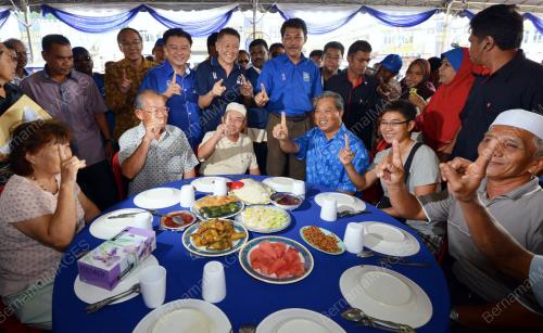 NS06_26042013_MUHYIDDIN_LAWAT