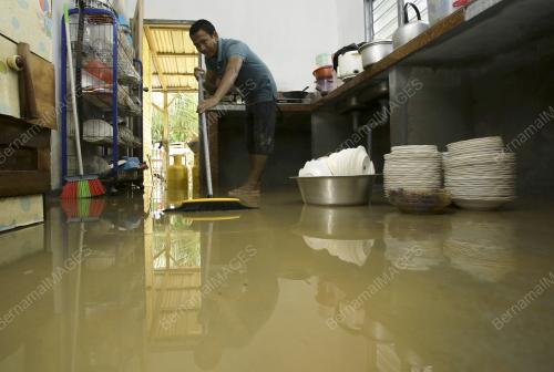 NS06_26102019_BANJIR_JELEBU