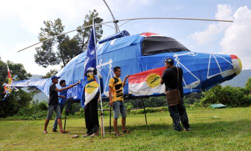 NS06_27042013_BENDERA