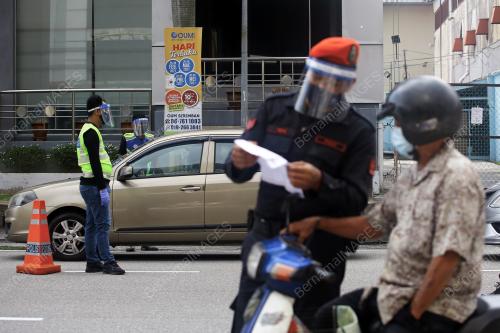 PEMERIKSAAN MENGEJUT PDRM SEMASA PKP