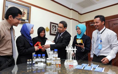 NS06_28102014_USIM_ANUGERAH