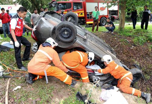 NS06_29112015_KEMALANGAN_MAUT