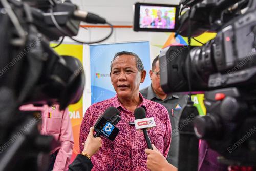 DATUK SERI AMINUDDIN HARUN