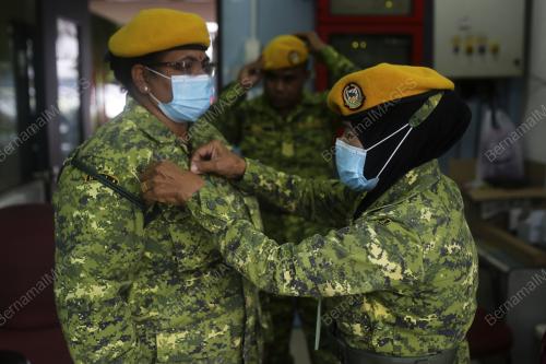 ANGGOTA KESELAMATAN RELA