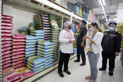 TINJAUAN BEKALAN BARANGAN MENCUKUPI SEMASA PKPB