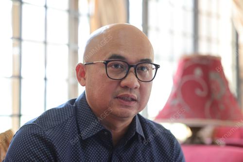 FADZLI MOHAMAD KAMAL