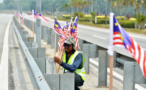 NS07_10082016_JALUR_GEMILANG