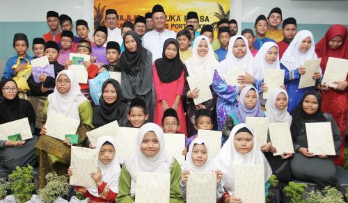 NS07_11062016_UDA_BERBUKA