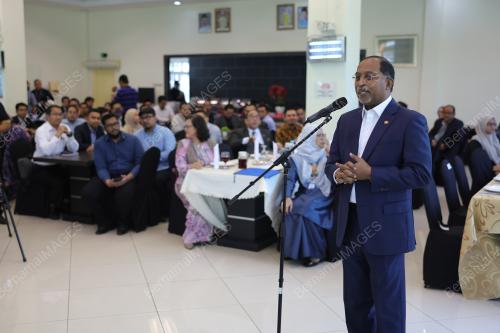 DATUK SERI DR ZAMBRY ABDUL KADIR