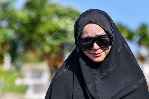 AYU RAUDHAH