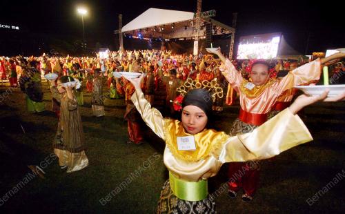 TARIAN PIRING