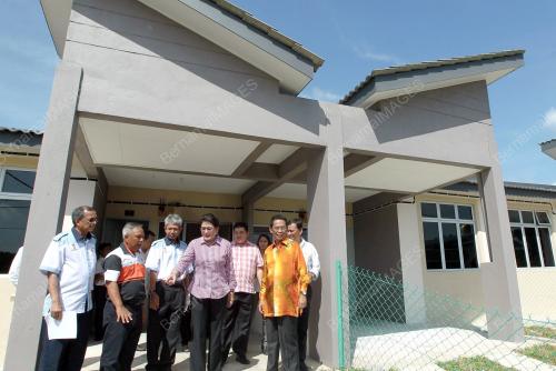 NS07_13062013_HALIMAH_RUMAH