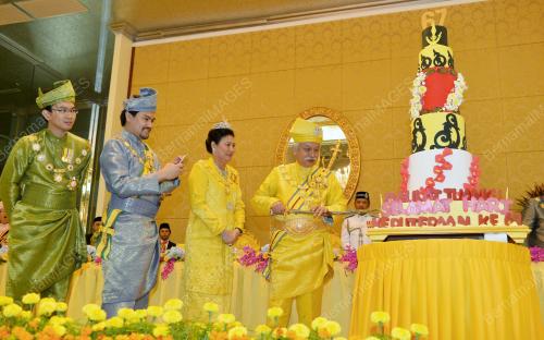 NS07_14012015_TUANKU_MUHRIZ