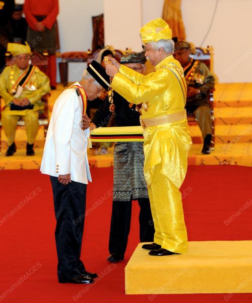 NS07_14012016_TUANKU_MUHRIZ