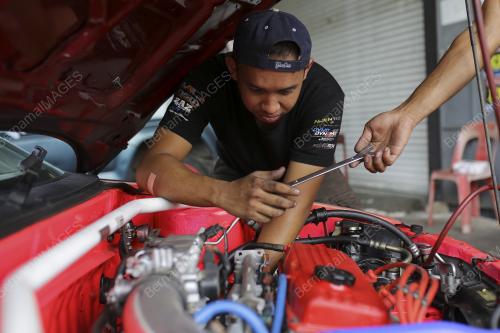 BENGKEL KERETA - PERINTAH KAWALAN PERGERAKAN