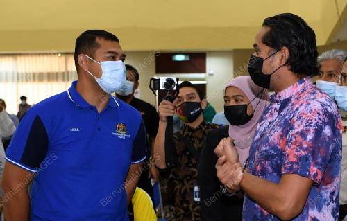 KHAIRY JAMALUDDIN