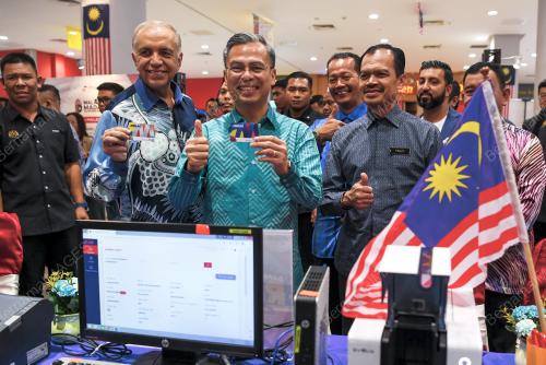 FAHMI FADZIL
