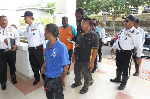 NS07_19052015_MAHKAMAH_TRAFIK