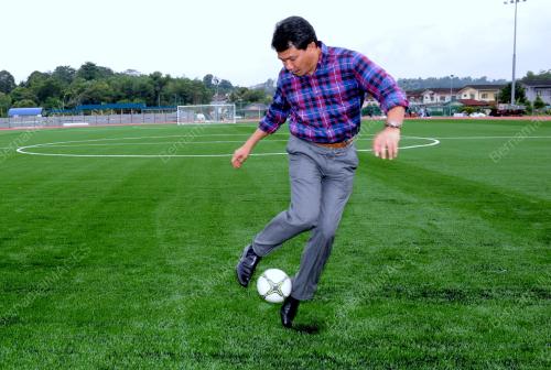 NS07_20022013_RUMPUT_TIRUAN